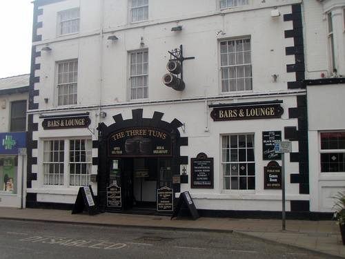 Three Tuns Hotel Filey Exterior photo